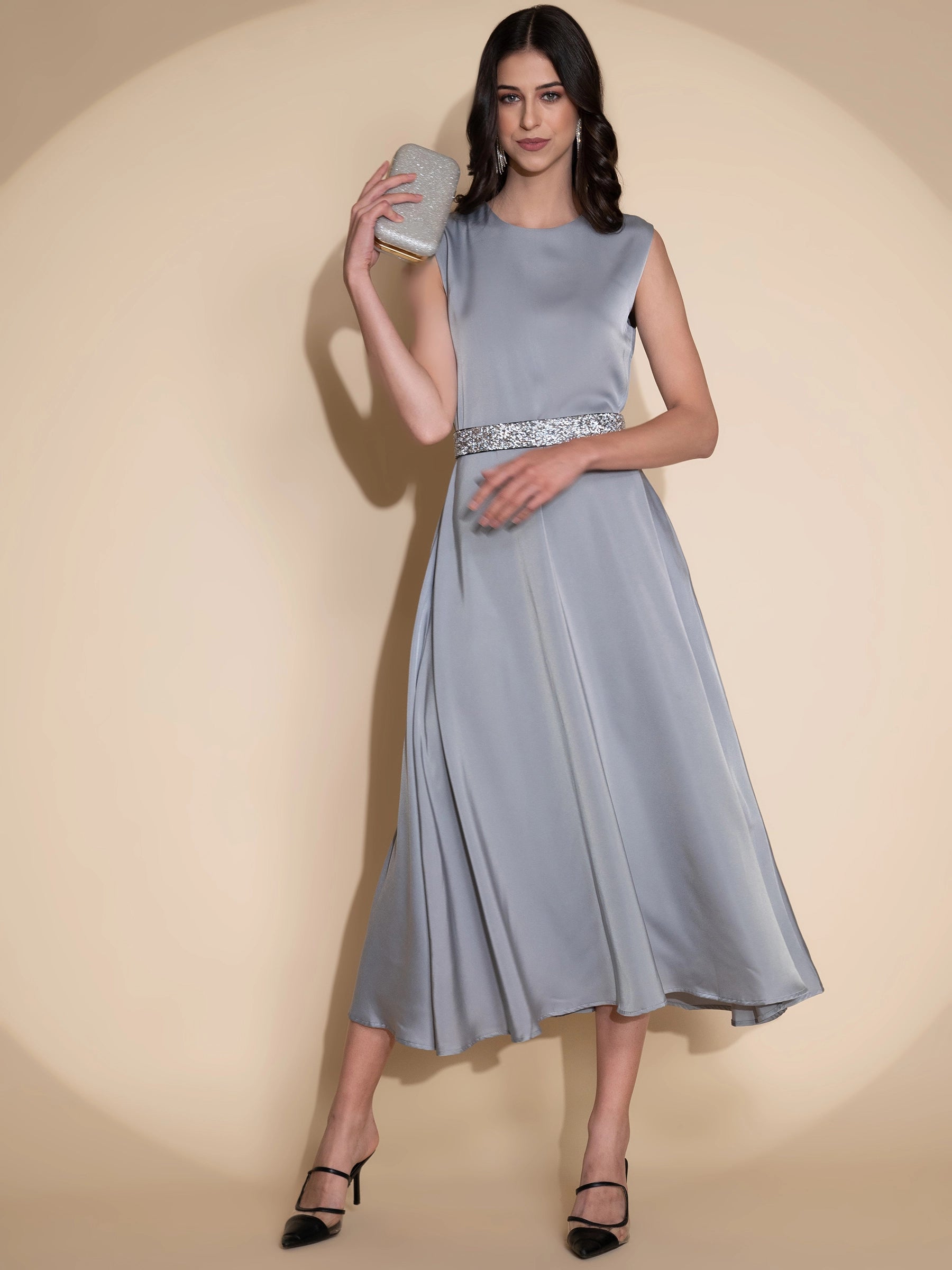 women grey round neck solid dress