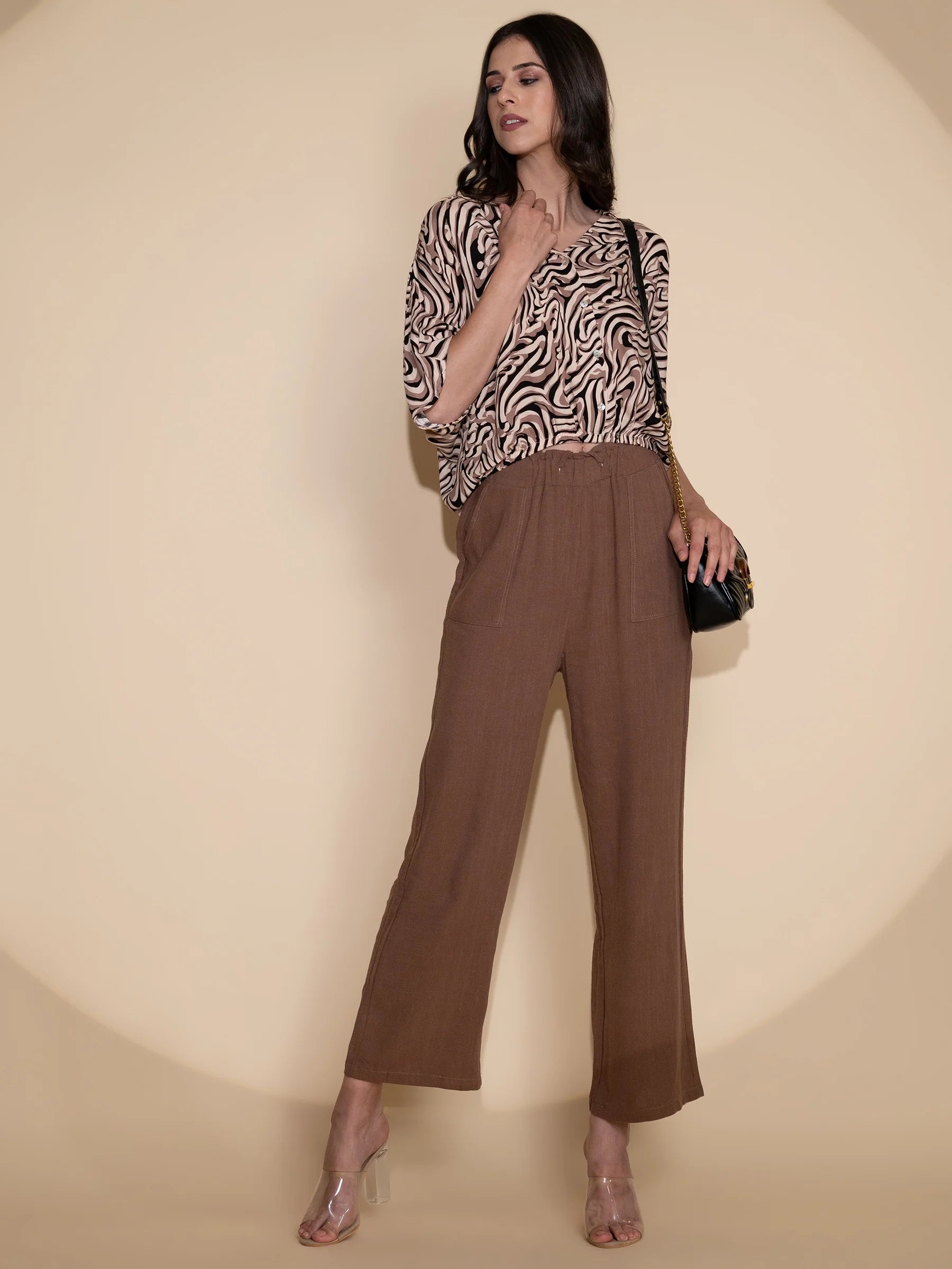 Women Regular Fit Collar Neck Printed Blouson Top