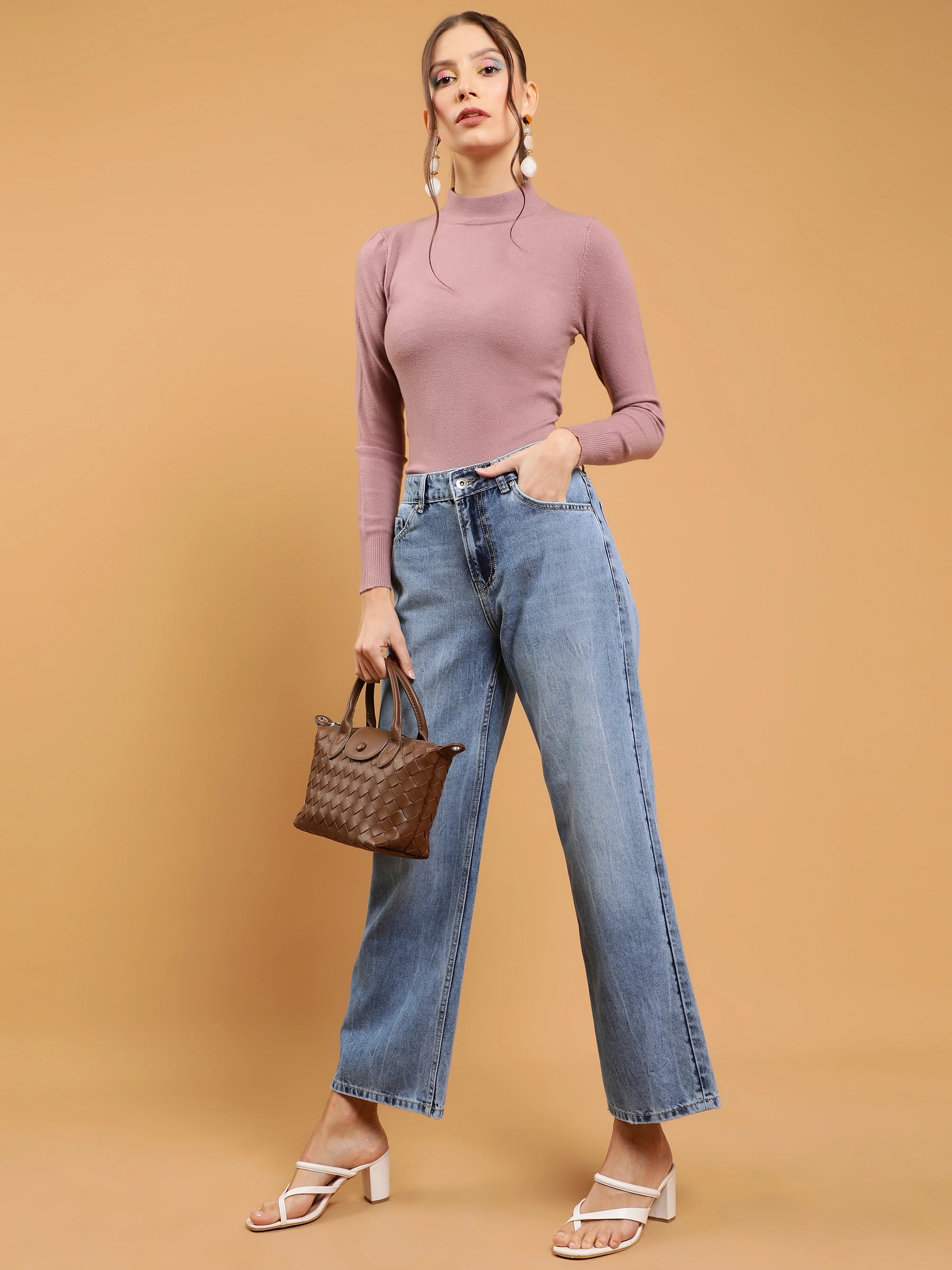 women mid blue ankle length straight leg low rise jeans
