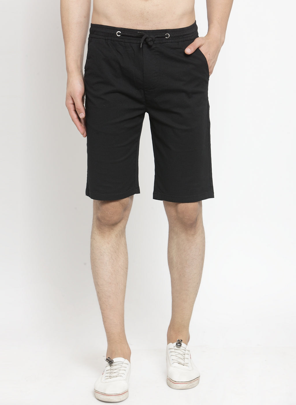 Men Black Solid Regular Fit Regular Shorts