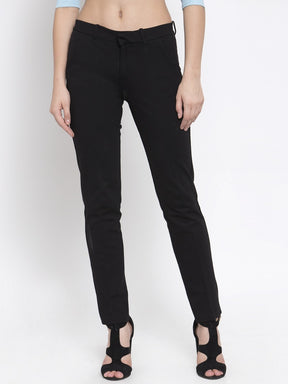 Women Solid Black Tapered-Fit Trouser