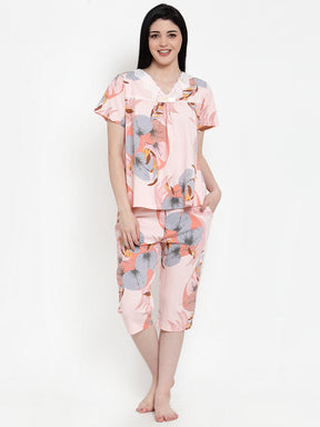 Women Pink Cotton Printed Capri Night Suit