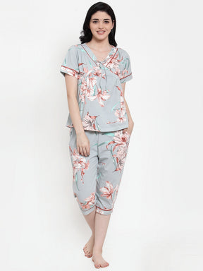 Women Green Hosiery Printed Capri Night Suit
