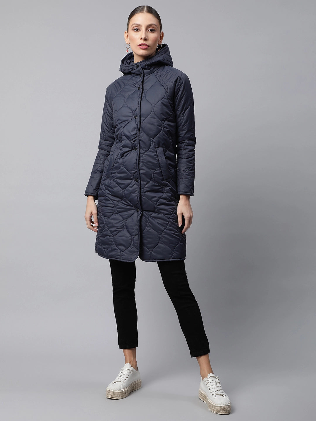 Women Navy Hooded Wavy Puffer Long Jacket