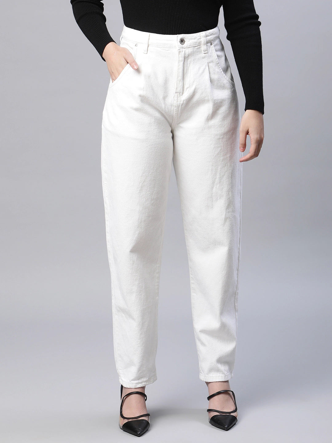 White Solid Loose Fit Jeans - Global Republic