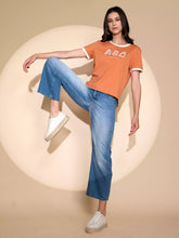 Women Blue Straight-Fit Ankle Length Stretchable Jeans