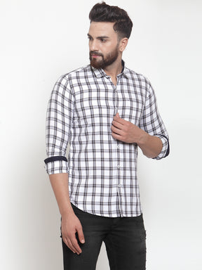 Men White & Blue Regular Fit Checked Casual Shirt