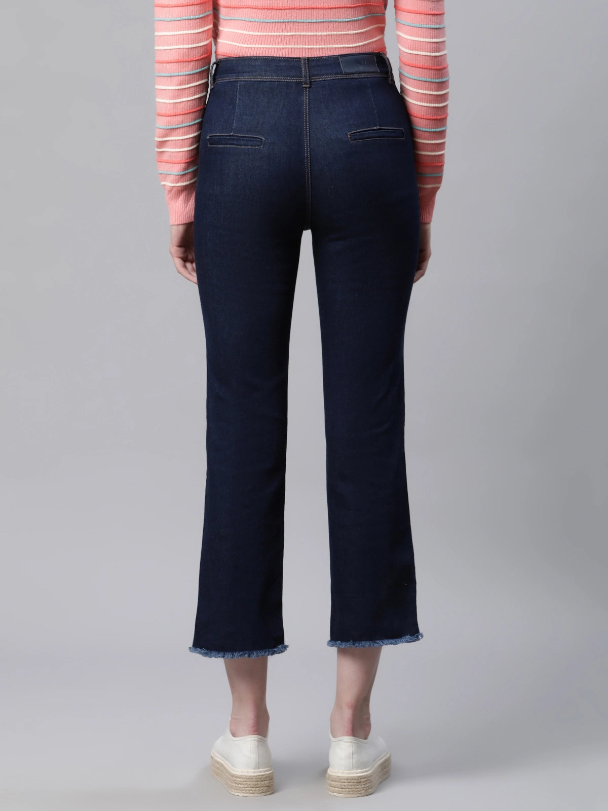 women lightly washed mid rise blue slim fit jeans