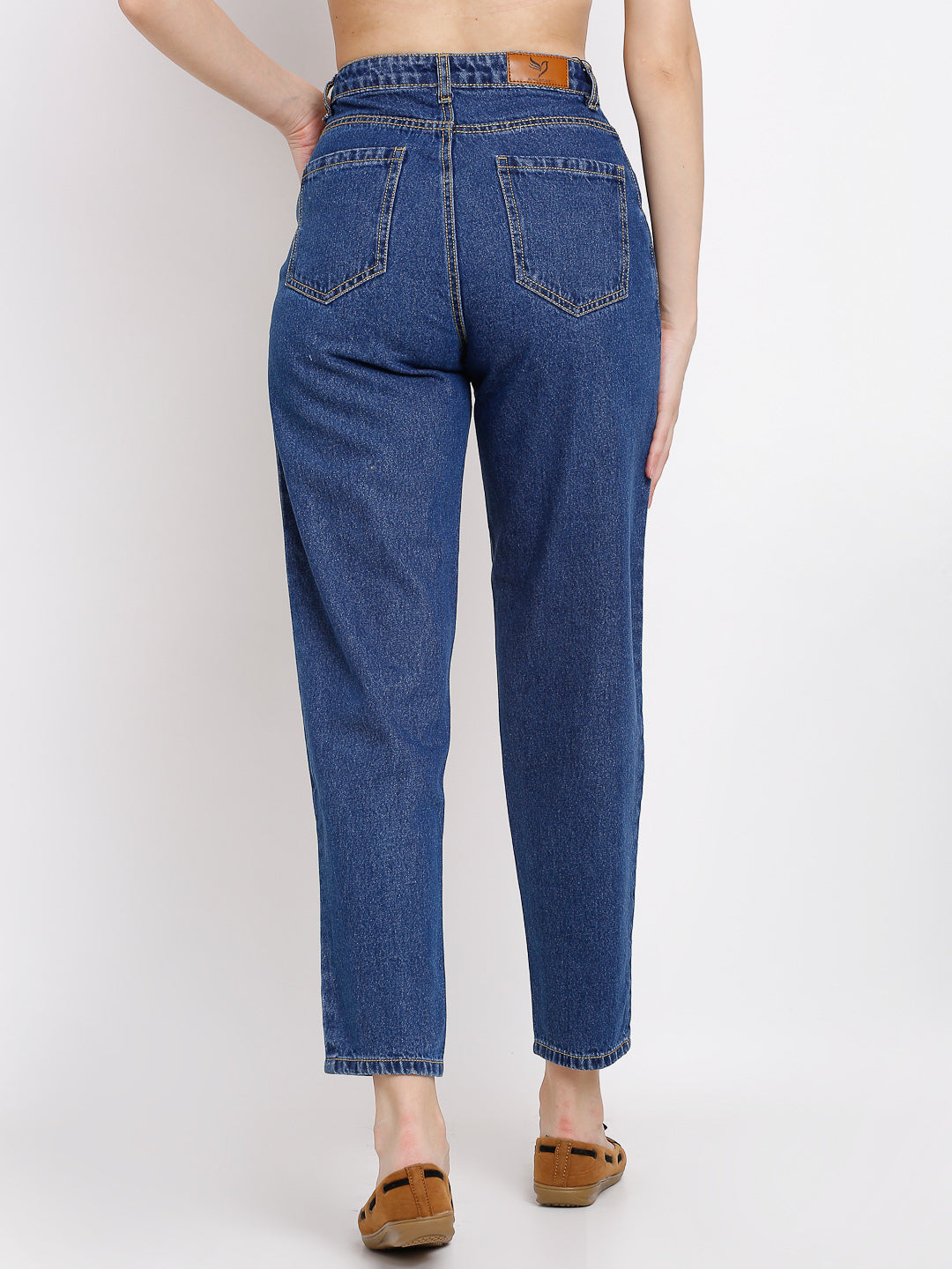 women loose fit ankle length blue jeans