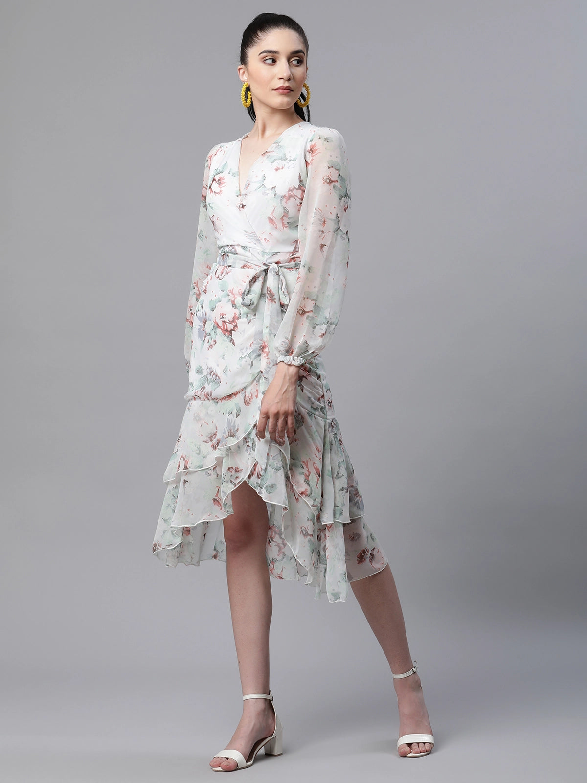 women floral printed green georgette regular fit casual dress