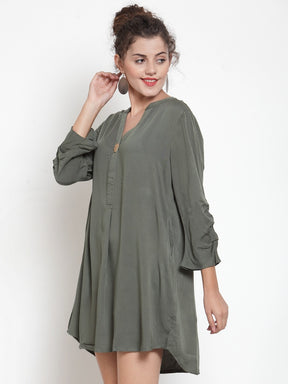 Women Solid Green Mandarin Collar Kurta