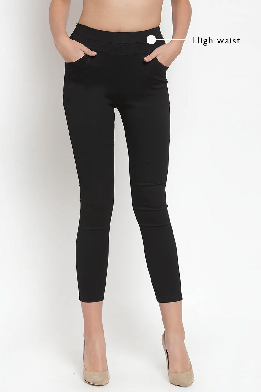 Women Solid Black Jegging - Global Republic
