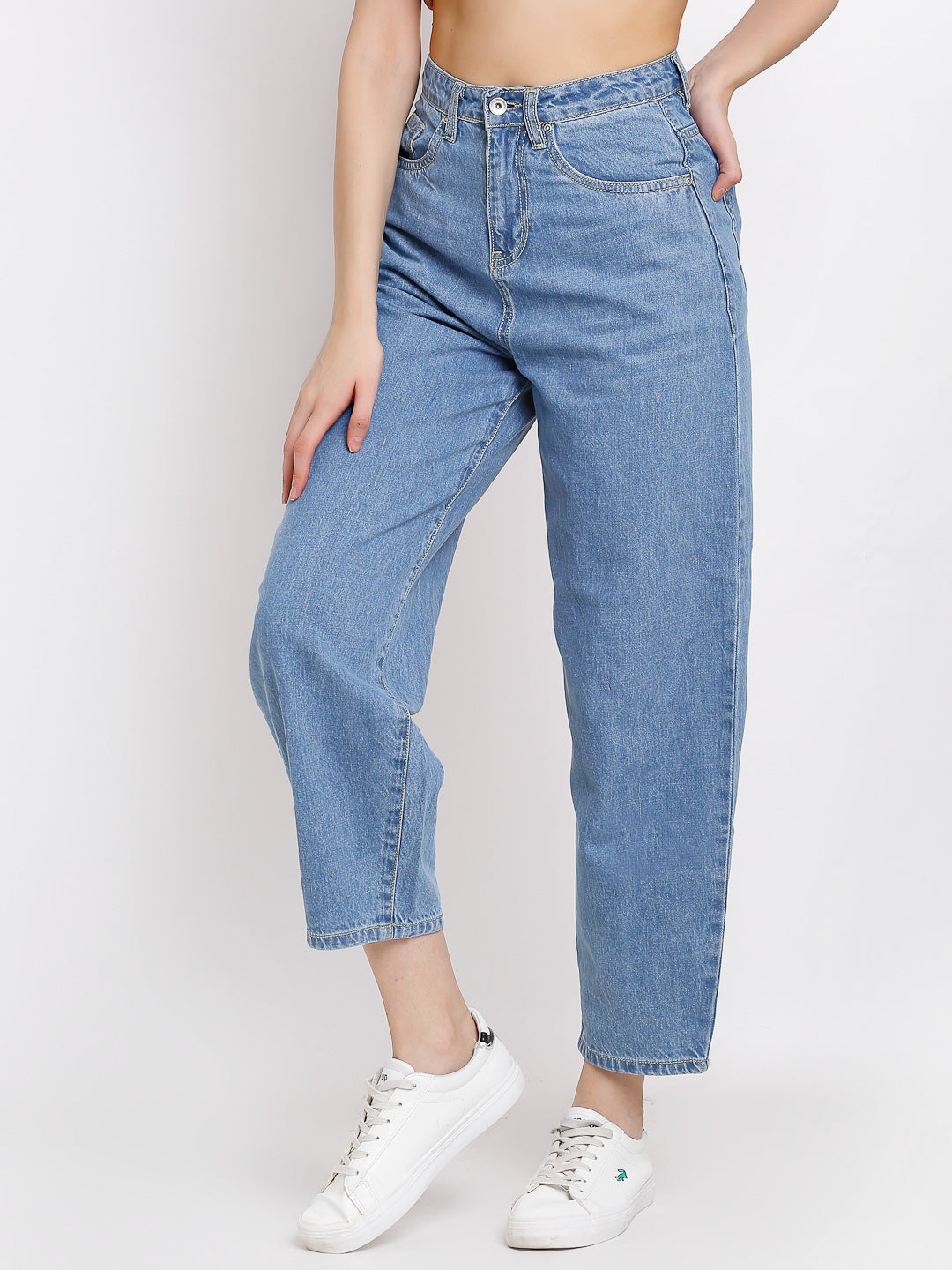 women blue baggy cropped length jeans