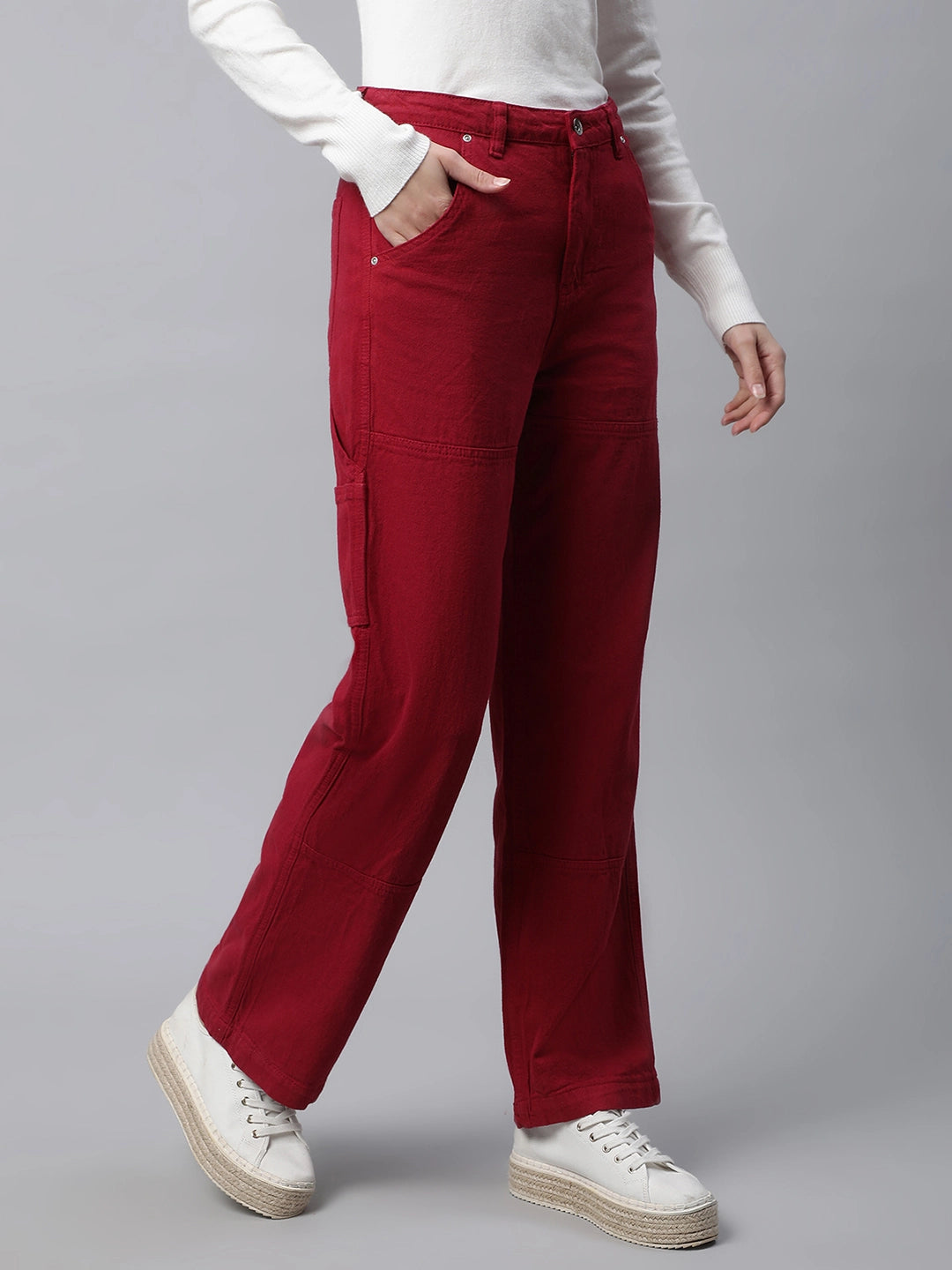 women red pocket jeans