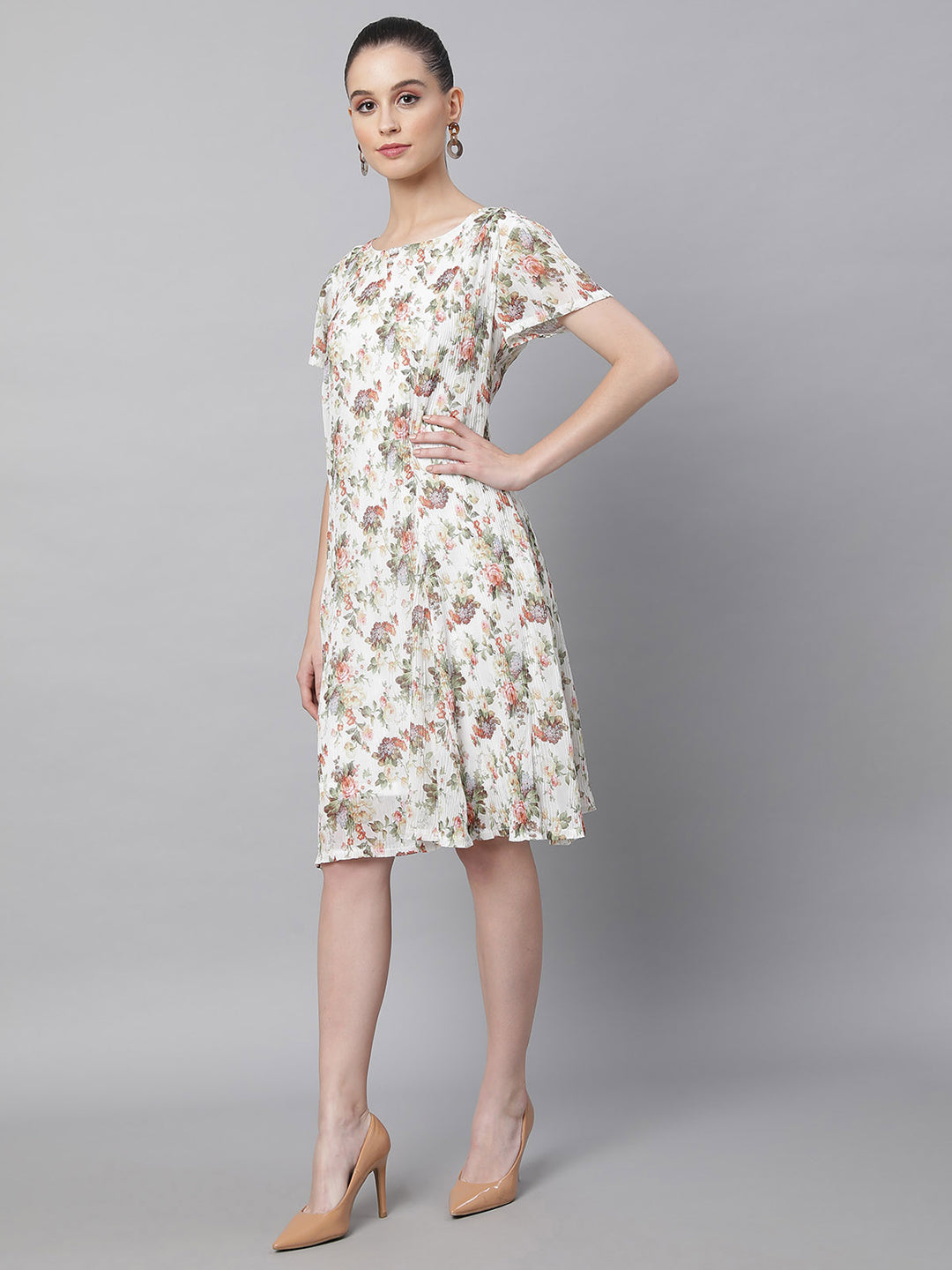 women white polyester printed dress