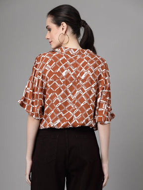 Women Regular Fit Collar Neck Printed Blouson Top