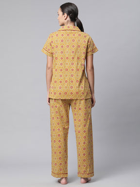Women Mustard Cotton Printed Loose Fit Night Suit Set