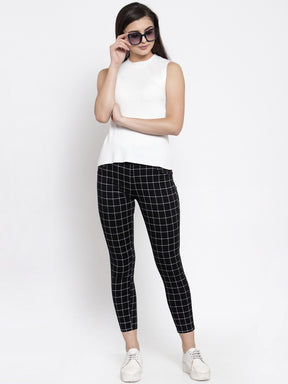 Women White Checked Black Mid Rise Stretchable Jegging