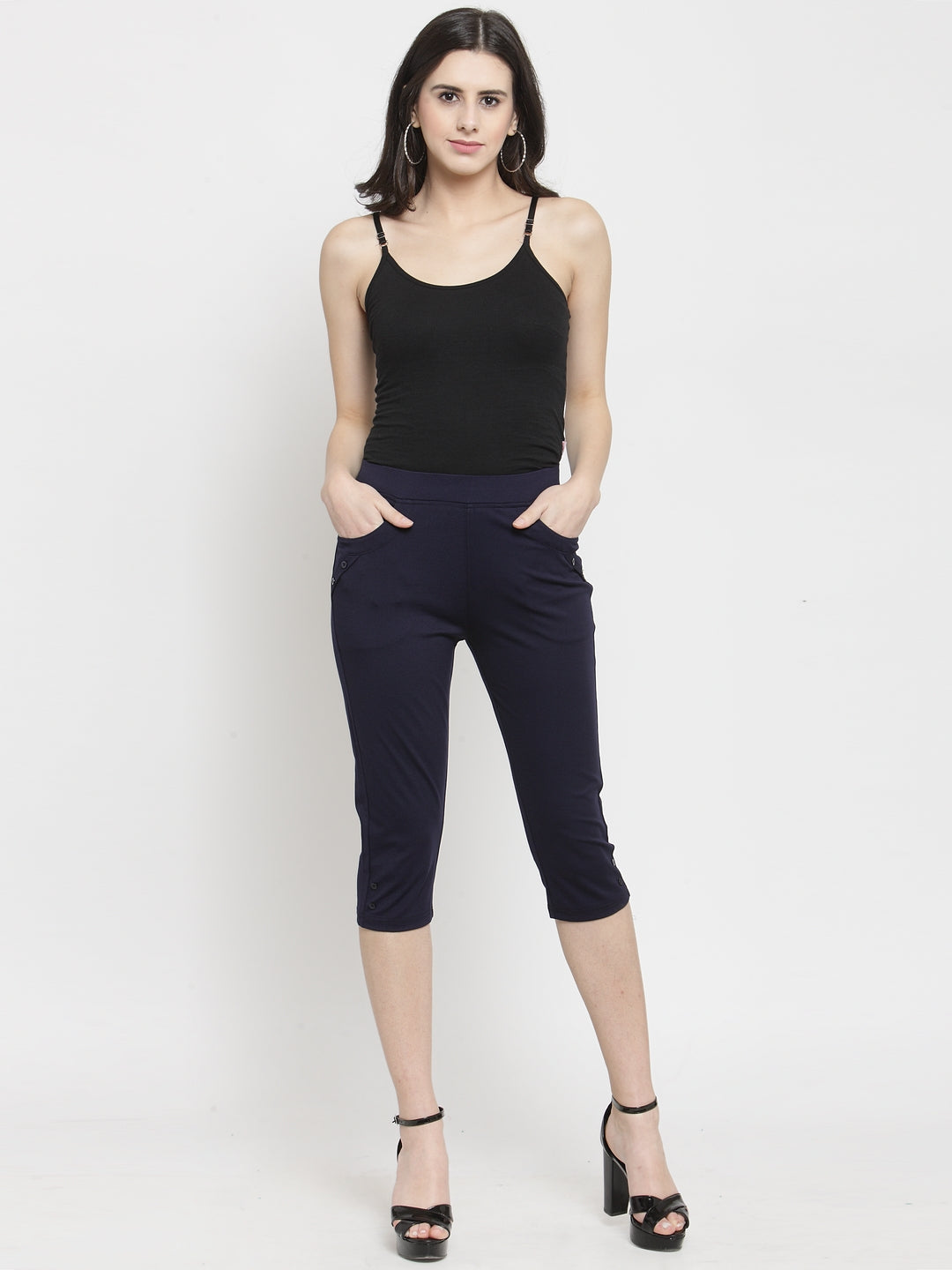 Women Skinny Fitted Navy Blue Solid Capri