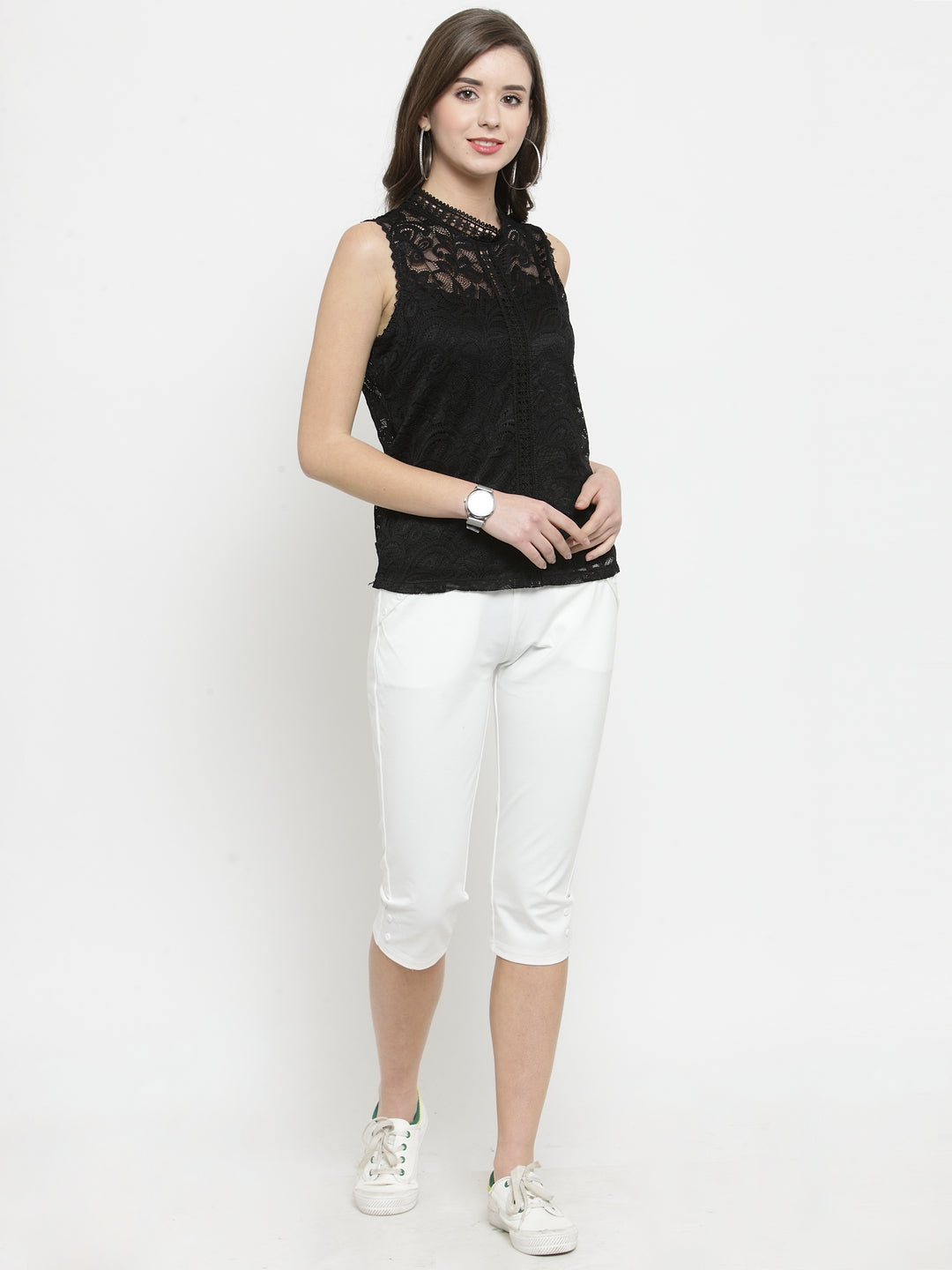 Women Skinny Fitted White Solid Capri