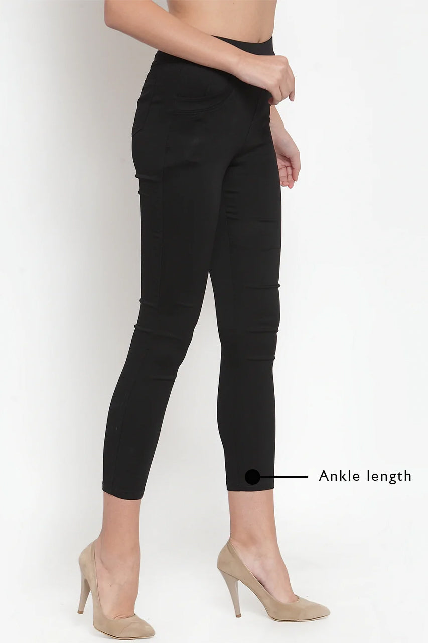 Women Solid Black Jegging - Global Republic