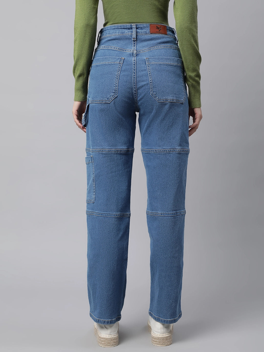 Women Light Blue Pocket Loop Belt Straight Leg Mid Rise Jeans