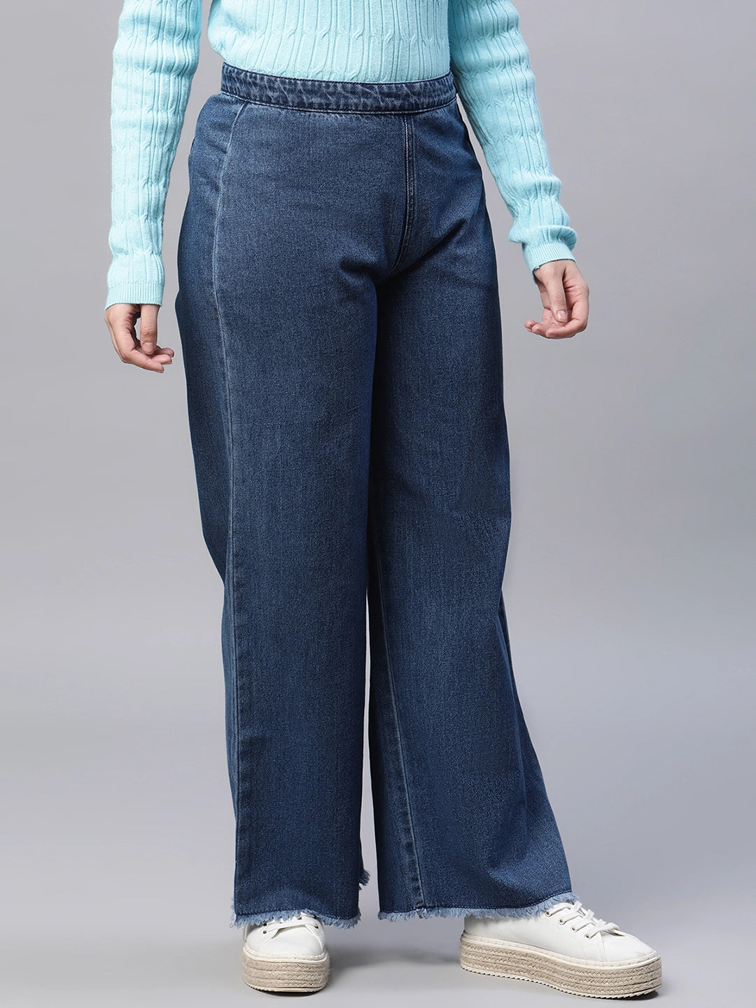 women blue denim high rise jeans