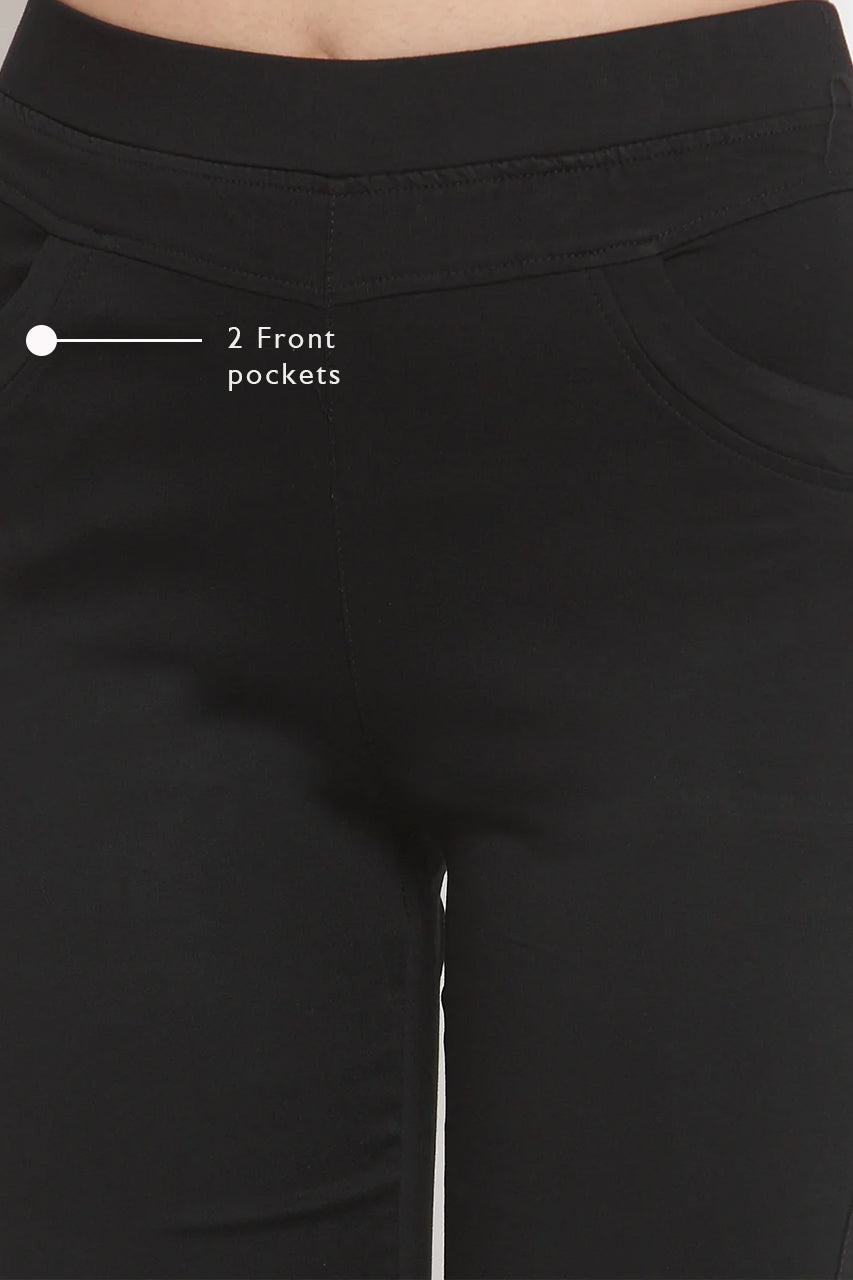 Women Solid Black Jegging - Global Republic