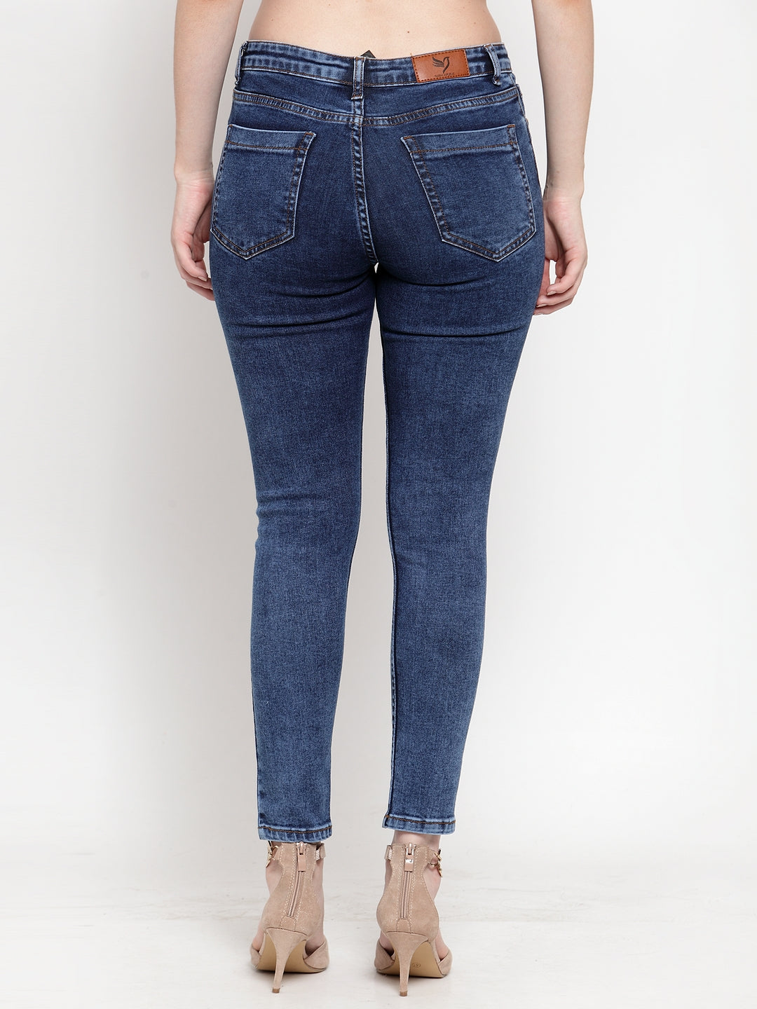 Women Blue Straight Fitted Jeans