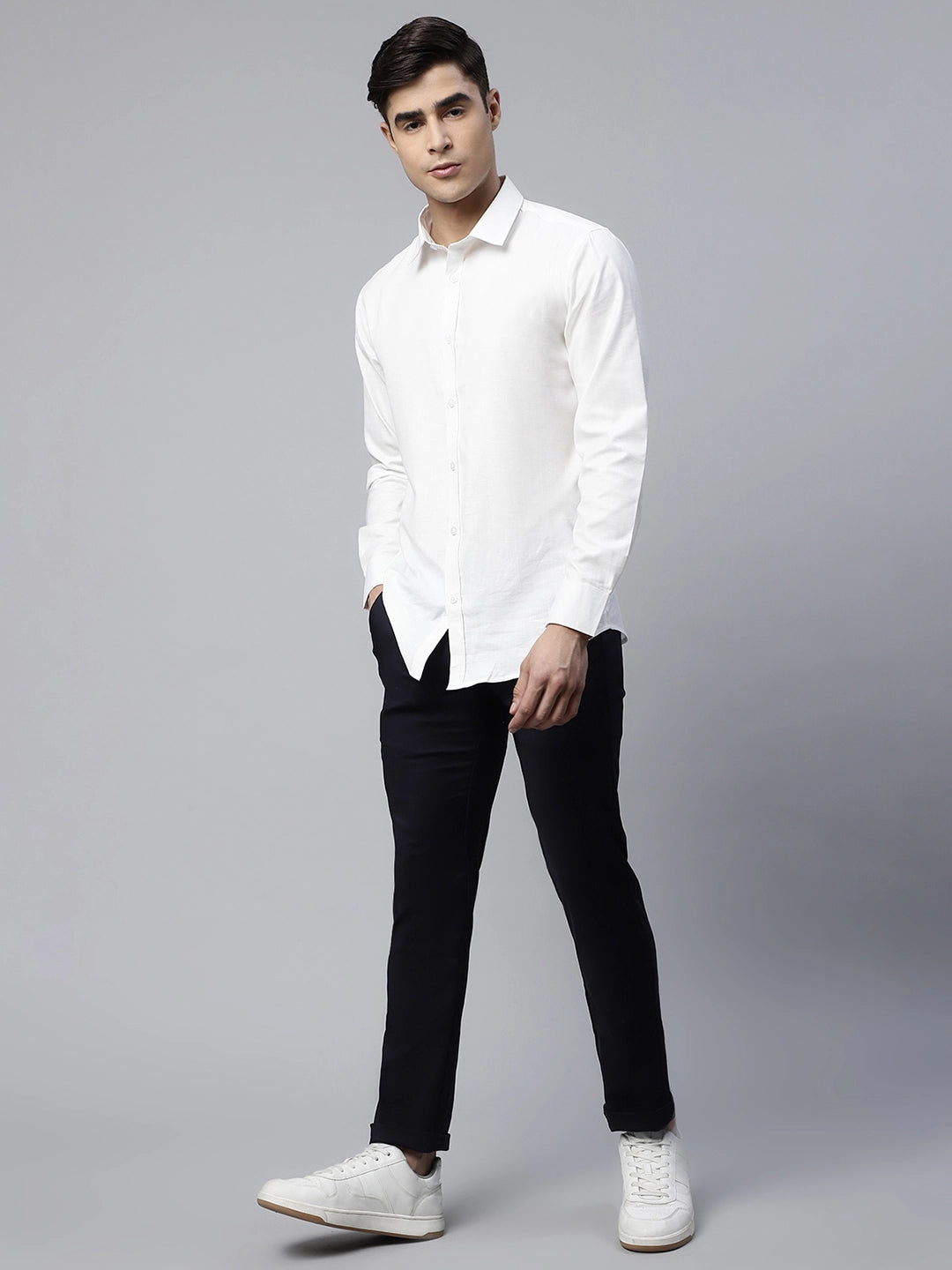 Mens Navy Blue Regular Fit Mid Rise Trouser - Global Republic