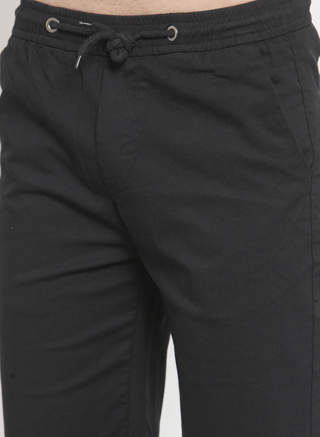 Men Black Solid Regular Fit Regular Shorts