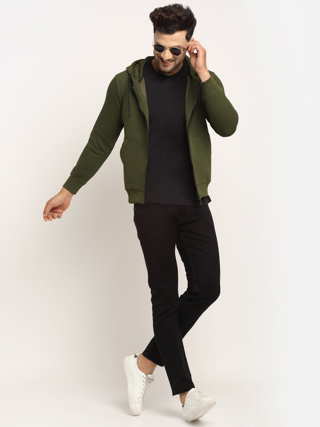 Men Olive Green Hosiery Solid Hooded Sweatshirt