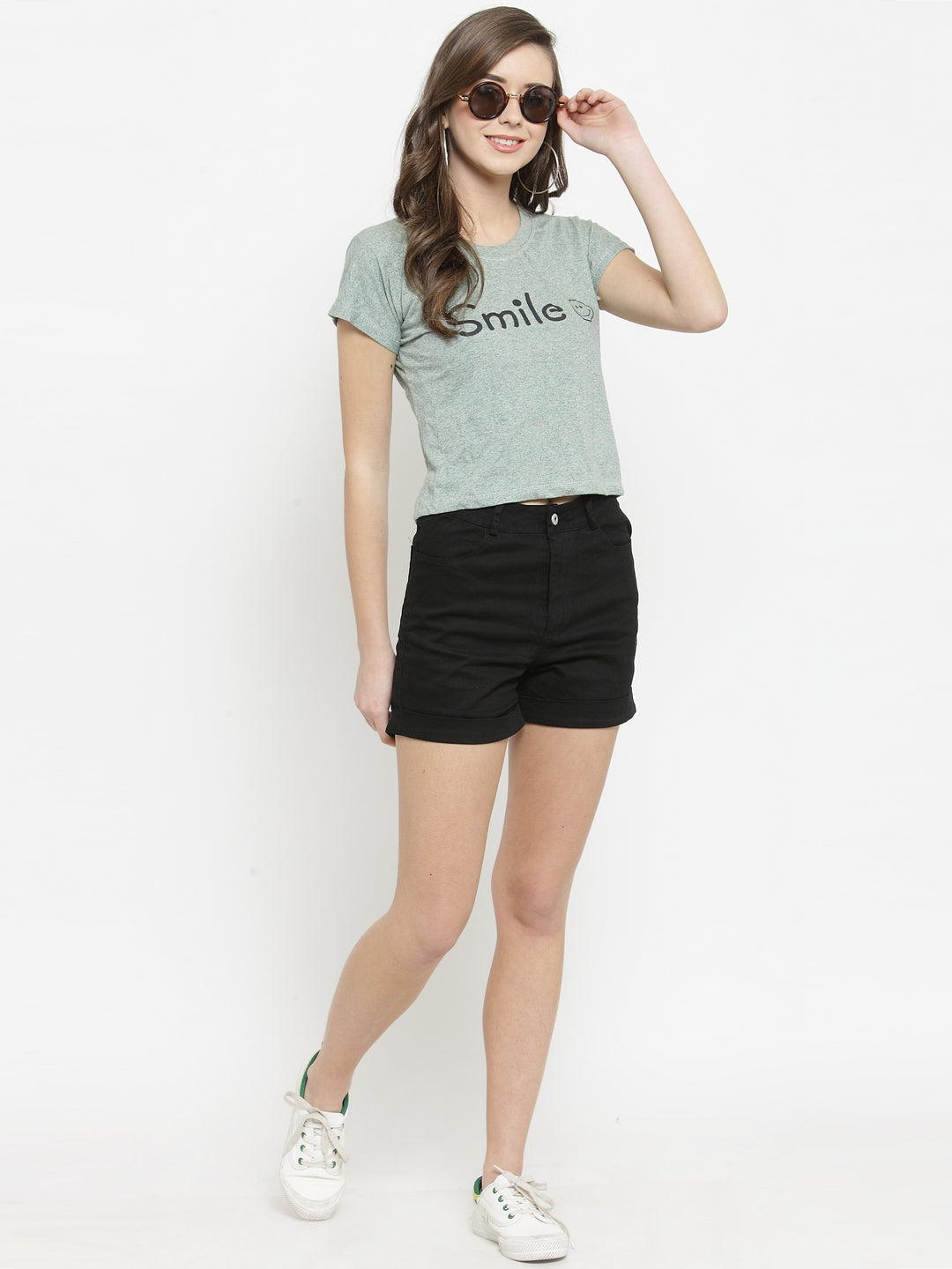 women black solid tailored fit shorts
