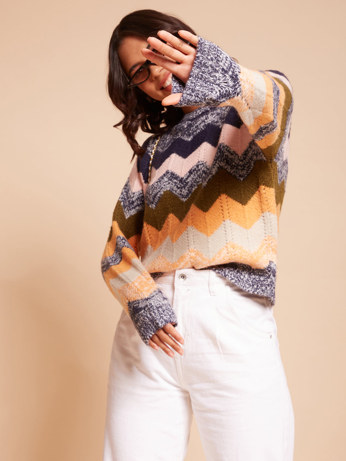 Women Round Neck Raglan Full Sleeves Multicolor Jacquard Regular Fit 