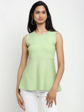 women green round neck solid top