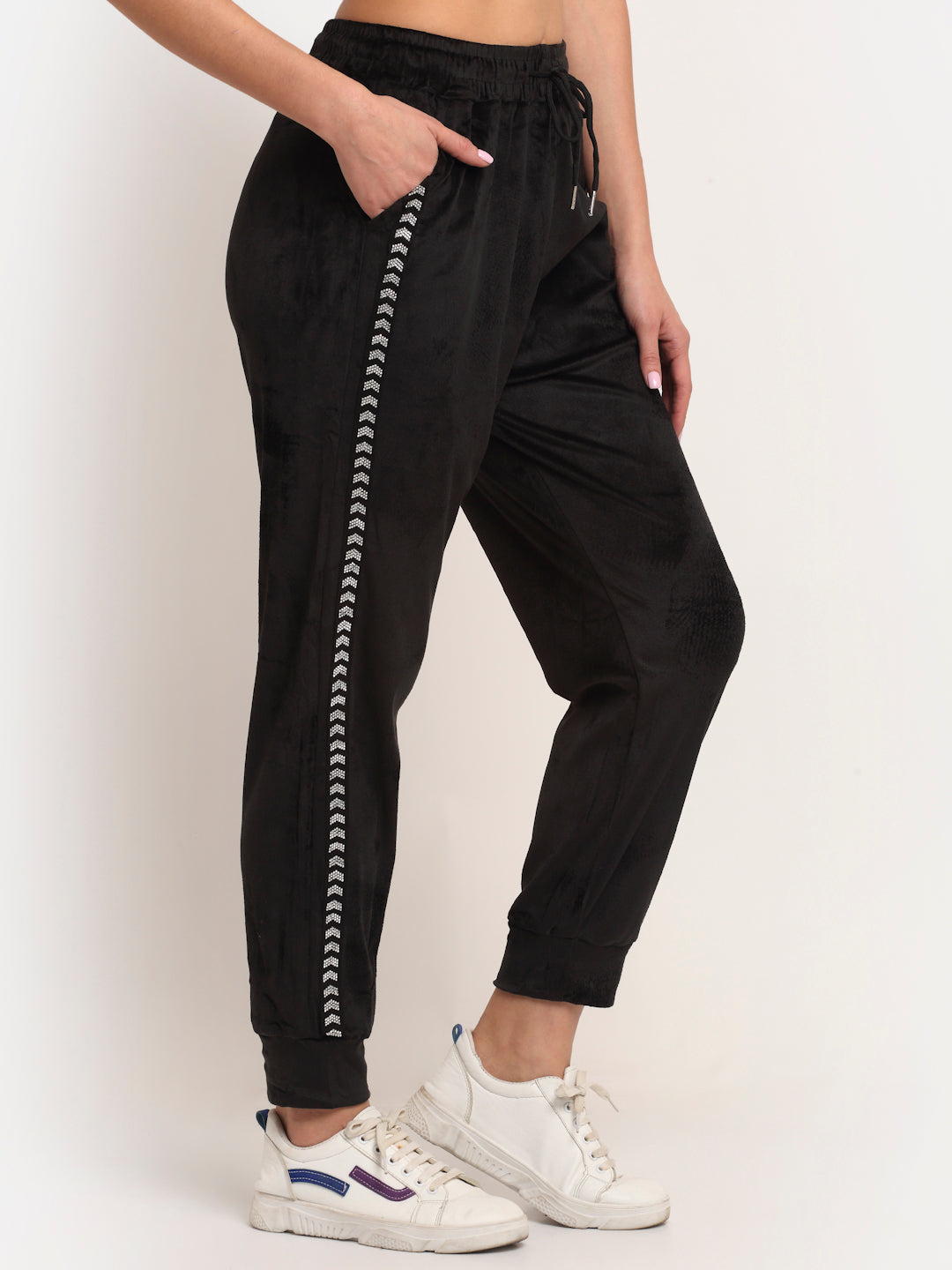 Women Solid Back Relaxed-Fit Polyester Joggers