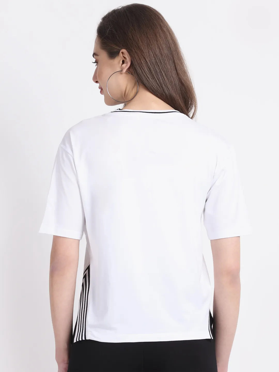 Women White Half Sleeve Regular Fit Crew Neck Top - Global Republic