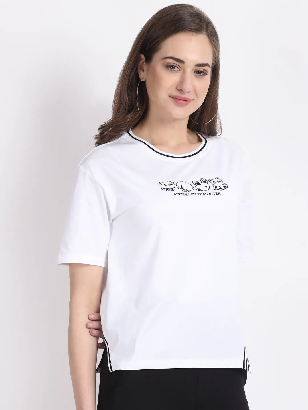 Women White Half Sleeve Regular Fit Crew Neck Top - Global Republic
