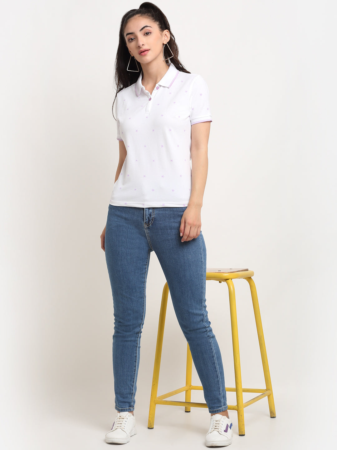 Jeans t shirt for ladies sales