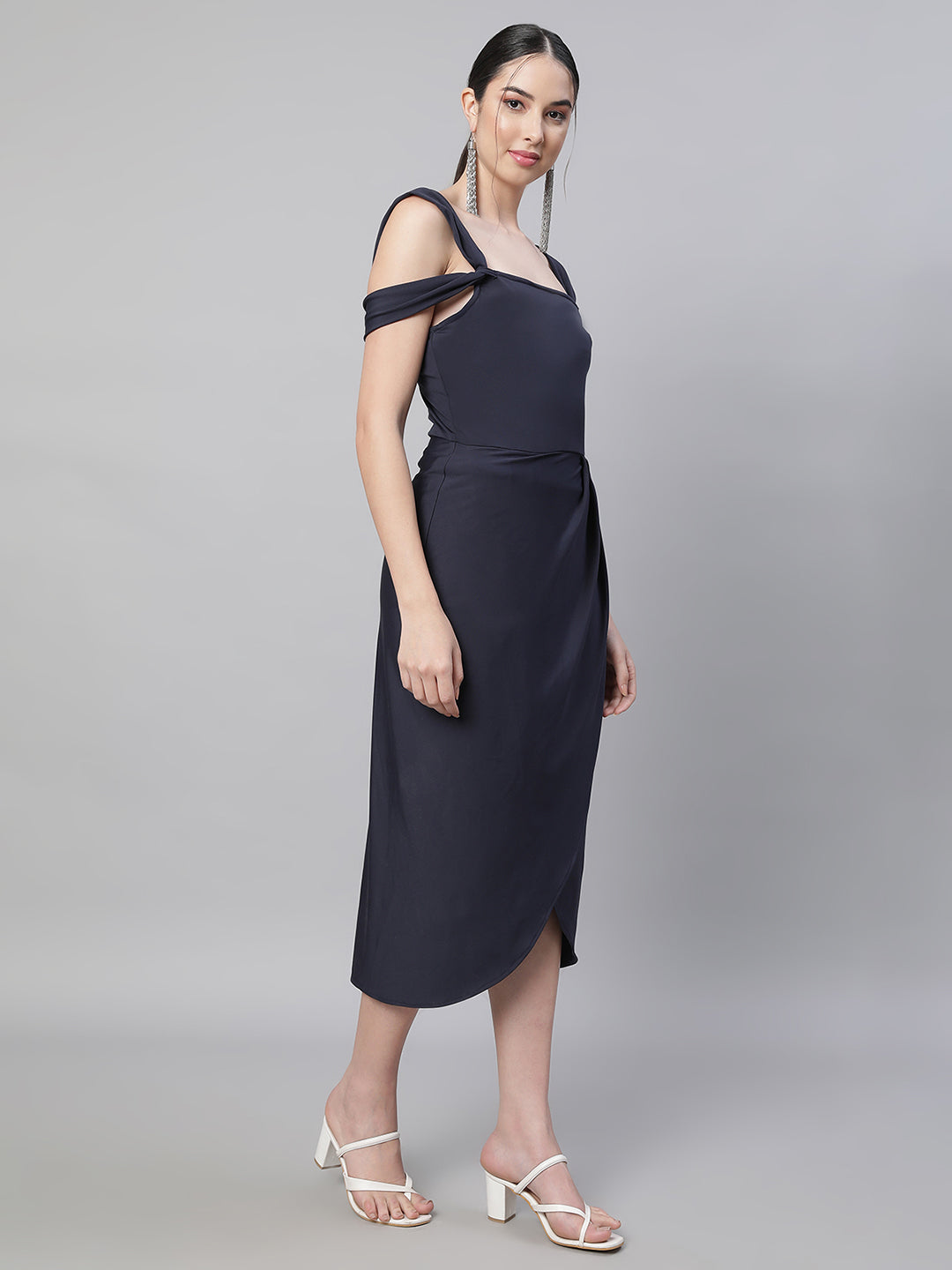 women navy blue square neck solid dress