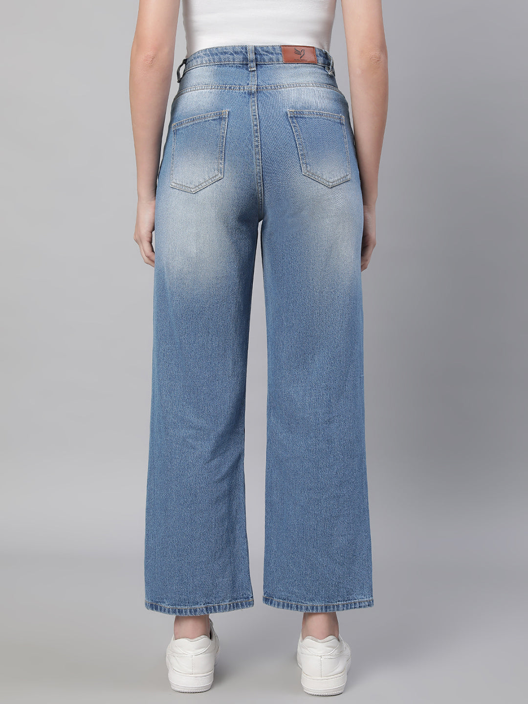 Women Blue Straight-Fit Ankle Length Stretchable Jeans