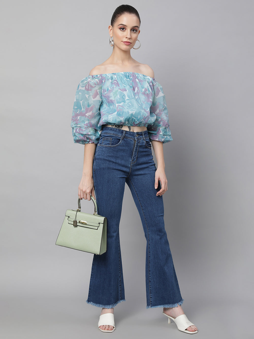 Women Mid Rise Skin Fit Bell Bottom Blue Jeans