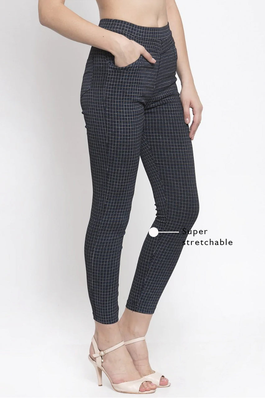 checked black stretchable jeggings