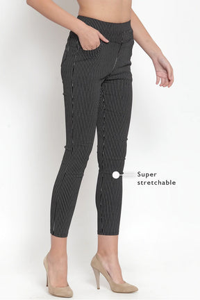 black striped stretchable jeggings